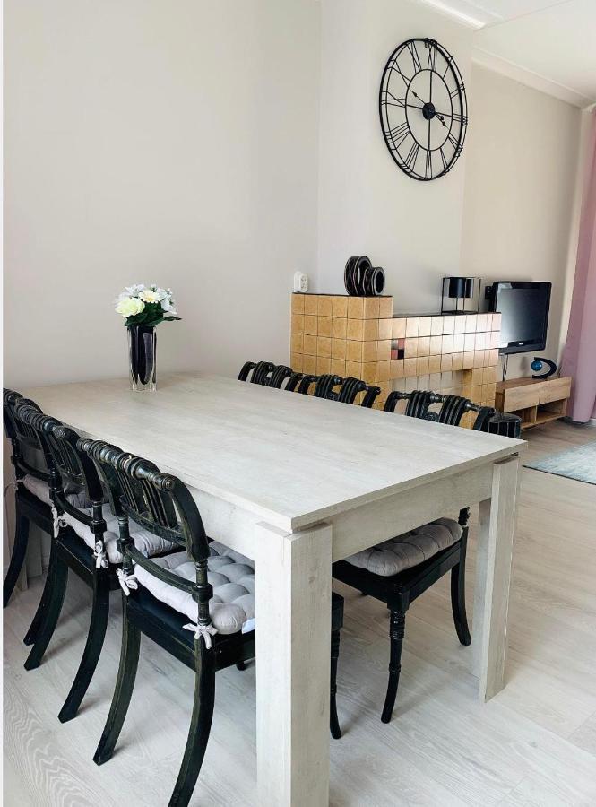 Ferienwohnung Cosy House In The Heart Of The Center! Oostburg Exterior foto