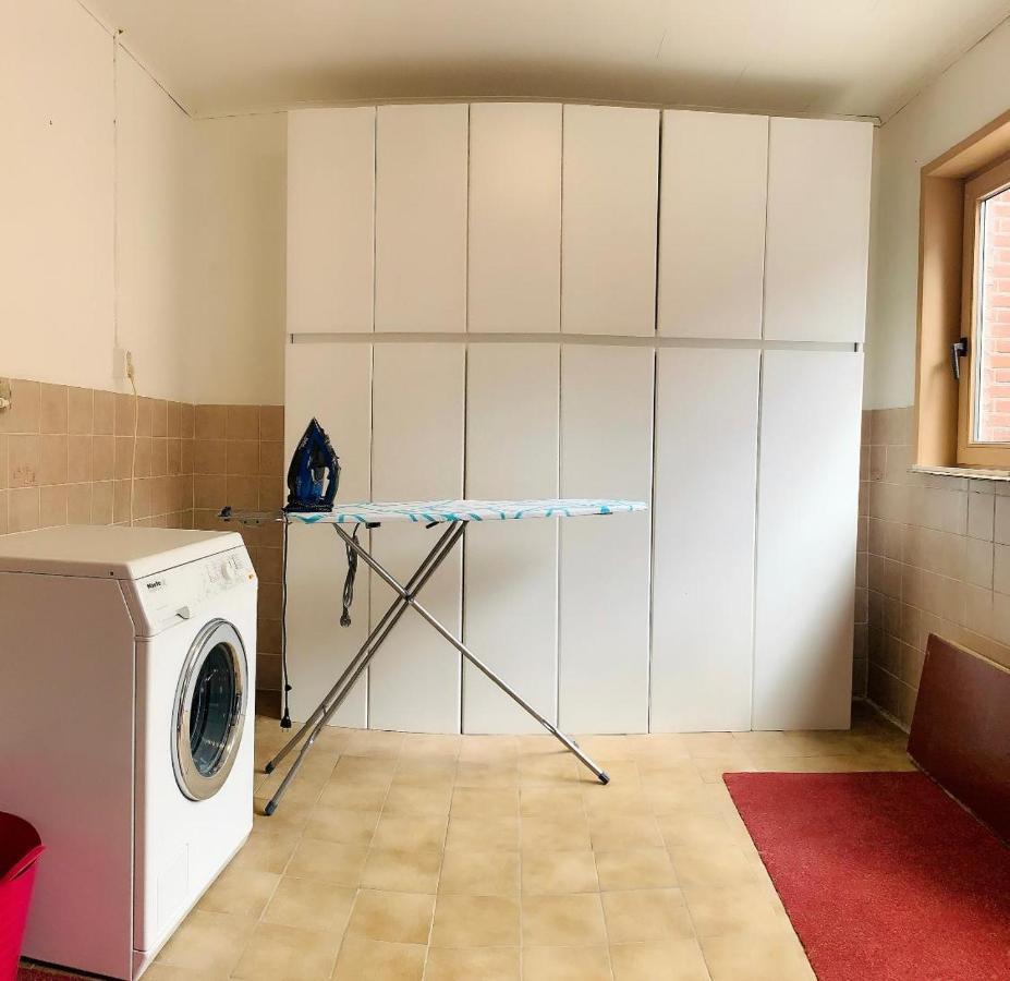 Ferienwohnung Cosy House In The Heart Of The Center! Oostburg Exterior foto